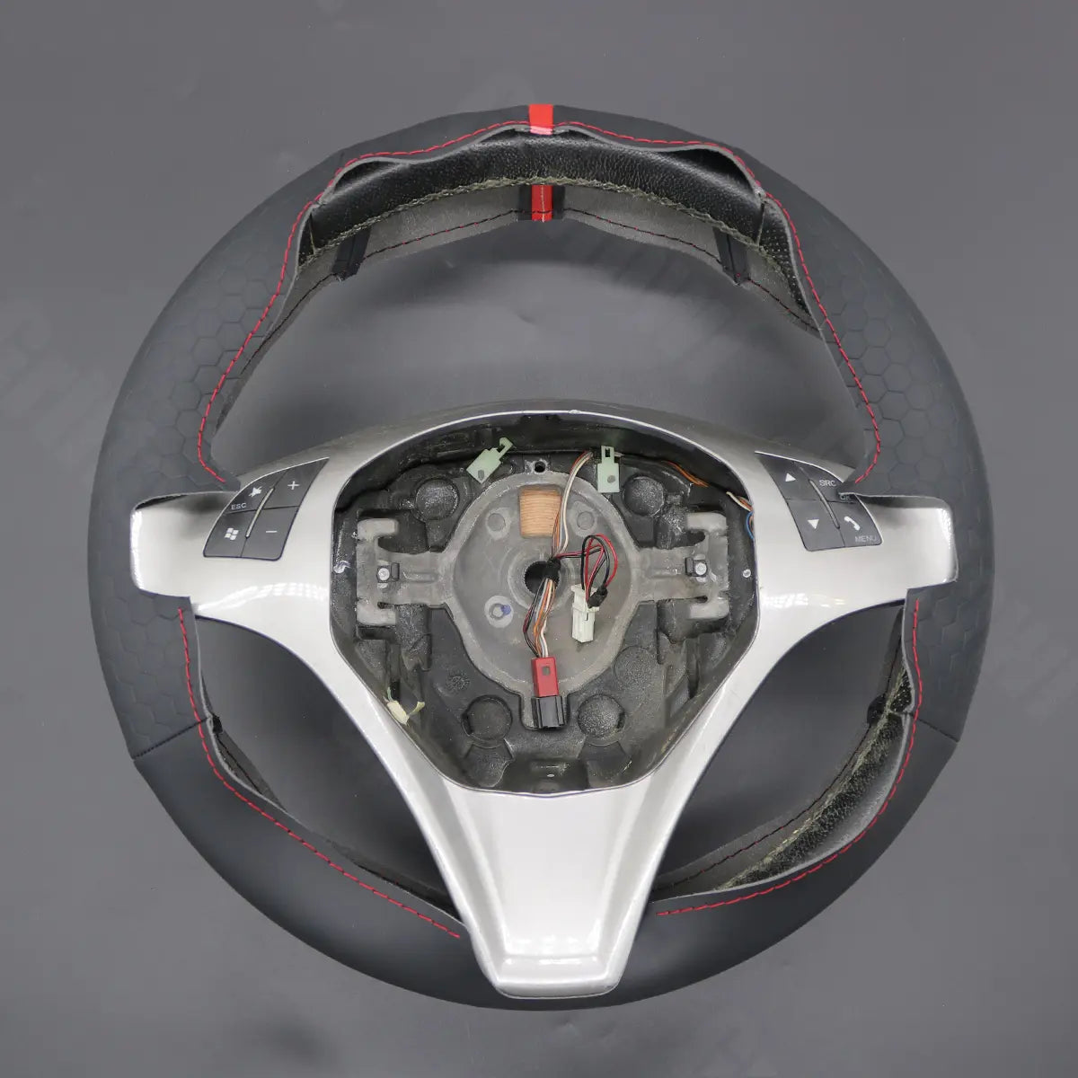 Griffowl Steering Wheel Cover for Bespoke Hatchback Alfa Romeo MiTo Giulietta 2008-2015. Elevate your interior with Griffowl's wrap and stitch kit.