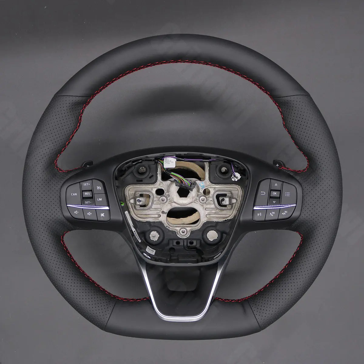 Griffowl Steering Wheel Cover for Bespoke Hatchback Ford Fiesta Mk8 Focus Mk4 Puma Kuga ST-Line ST
 2018-2024. Perfect for enthusiasts seeking refined interior mods.