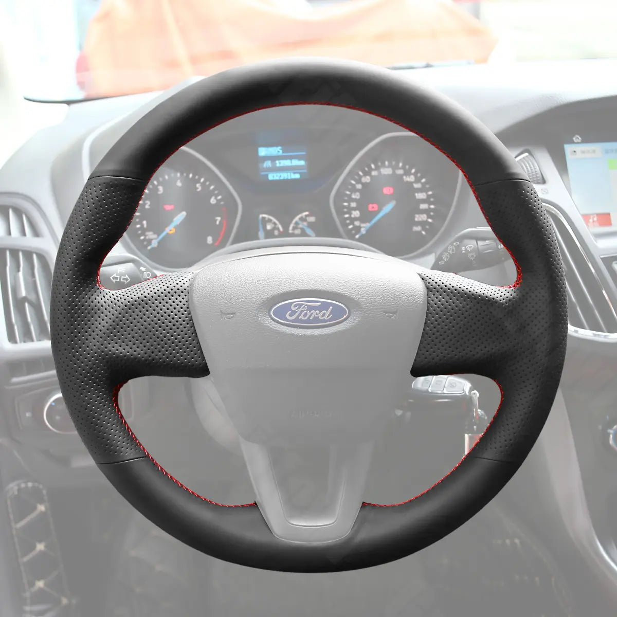 Griffowl Steering Wheel Cover for Bespoke Hatchback Ford Focus 3 Mk3 2015-2018. For refined interior upgrades using our wrap and stitch kit.