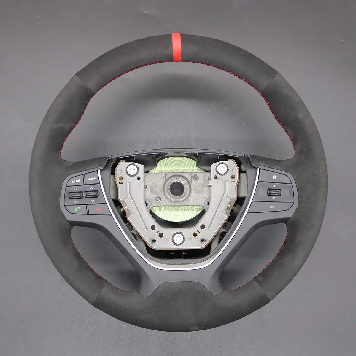 Griffowl Steering Wheel Cover for Bespoke Hatchback Hyundai i10 i20 2013-2020. Griffowl's interior mod with hand-sewn DIY steering wheel kit.
