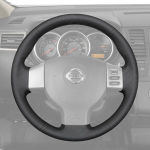 Griffowl Steering Wheel Cover for Bespoke Hatchback Nissan Note Versa Note Tiida 2004-2012. Elevate your interior with Griffowl's wrap and stitch kit.
