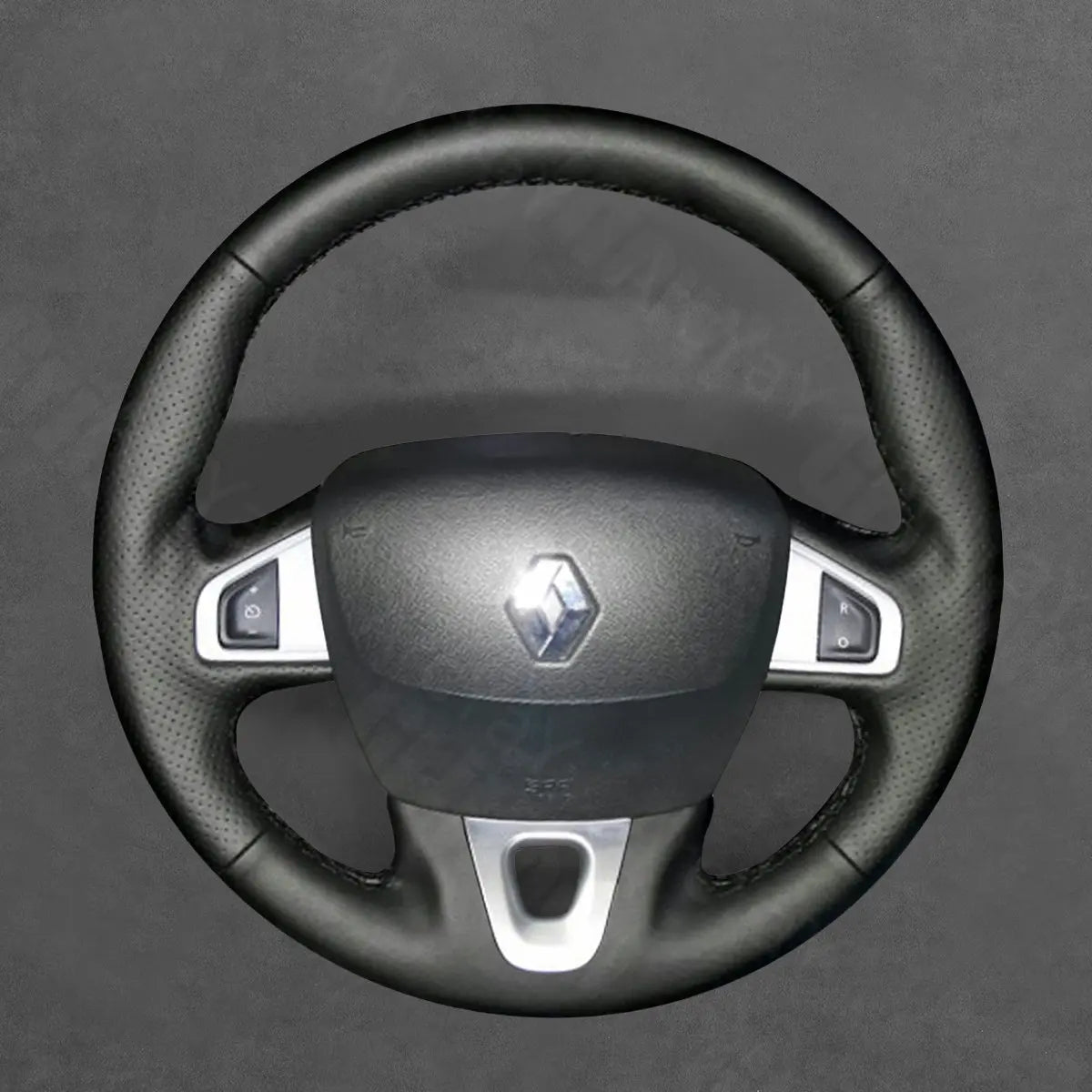 Griffowl Steering Wheel Cover for Bespoke Hatchback Renault Megane 3 Scenic 3 Grand Scenic Kangoo 2 2008-2020. Turn every drive into a luxury experience.