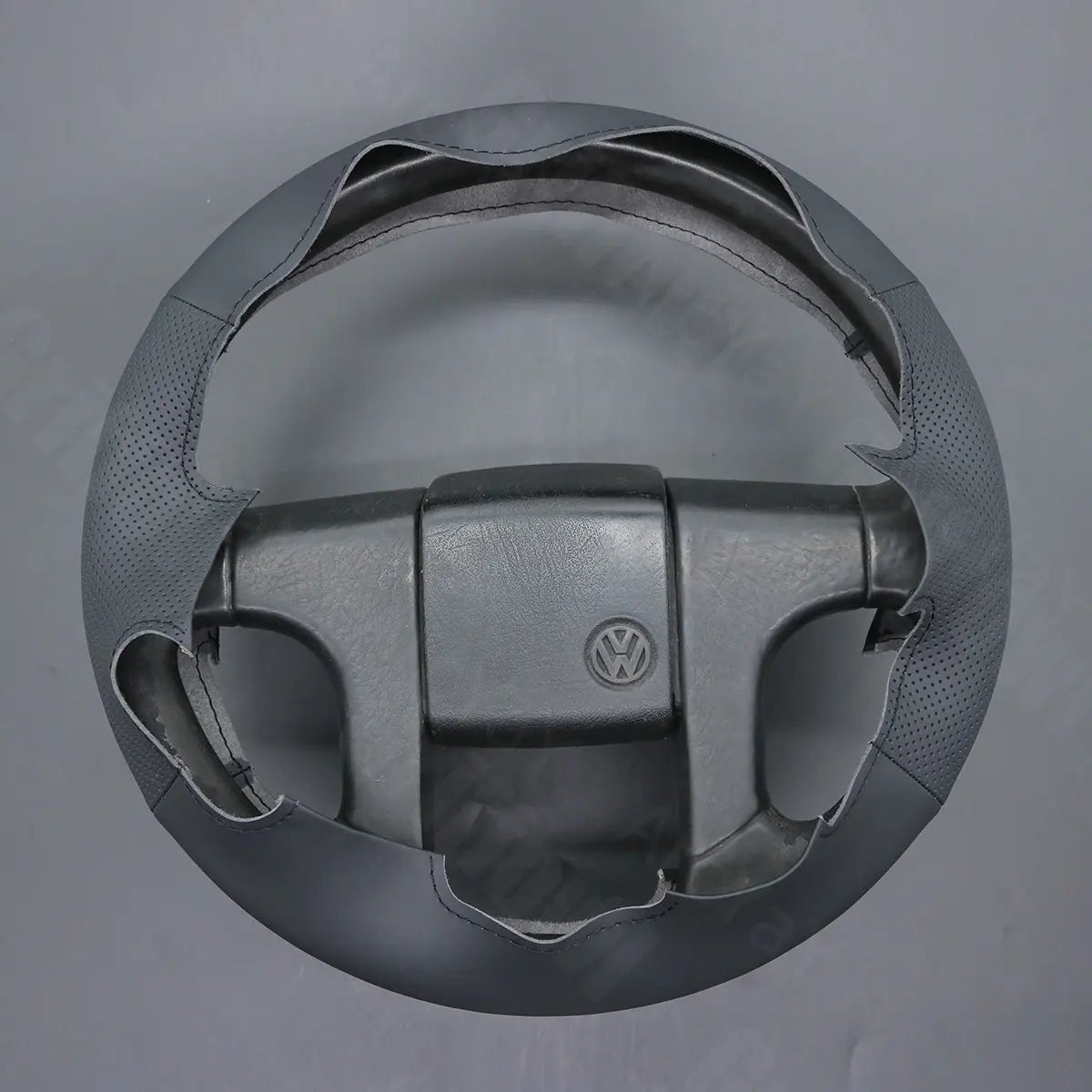 Griffowl Steering Wheel Cover for Bespoke Hatchback Volkswagen VW Golf Mk2 GTI 1984-1999. Elevate your interior with Griffowl's wrap and stitch kit.
