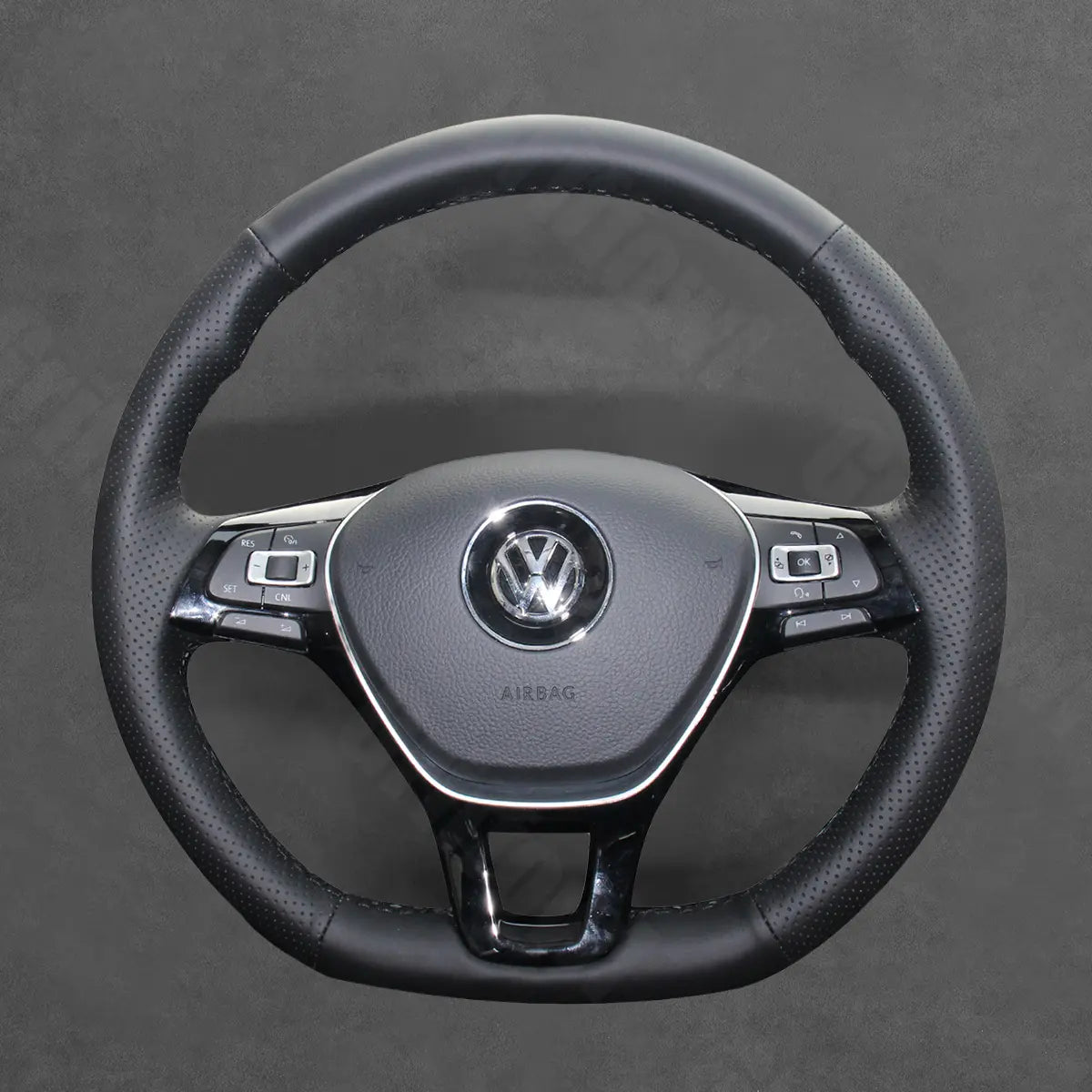 Griffowl Steering Wheel Cover for Bespoke Hatchback Volkswagen VW Golf Mk7 Polo Mk5 Mk6 Up! Touran Sharan Caddy Grand California Crafter 2013-2021. Compact, hand-sewn DIY wrap for quick interior mods and grip upgrade.
