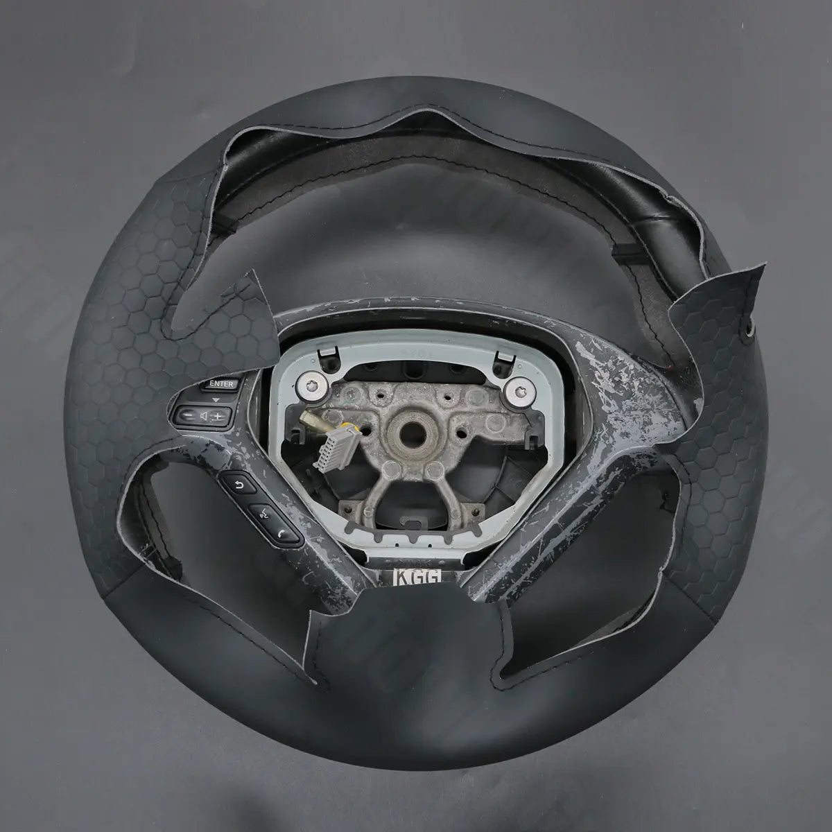 Griffowl Steering Wheel Cover for Customized Sedan Infiniti G25 G35 G37 2007-2013. For refined interior upgrades using our wrap and stitch kit.
