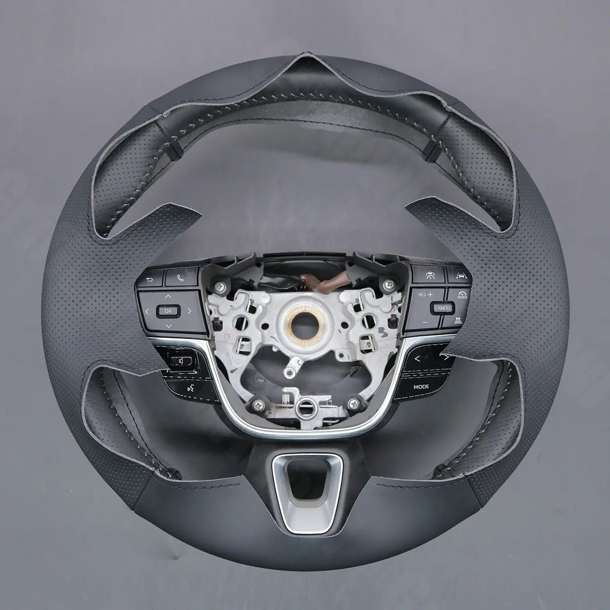 Griffowl Steering Wheel Cover for Customized Sedan Toyota Crown Camry 2023-2025. For refined interior upgrades using our wrap and stitch kit.