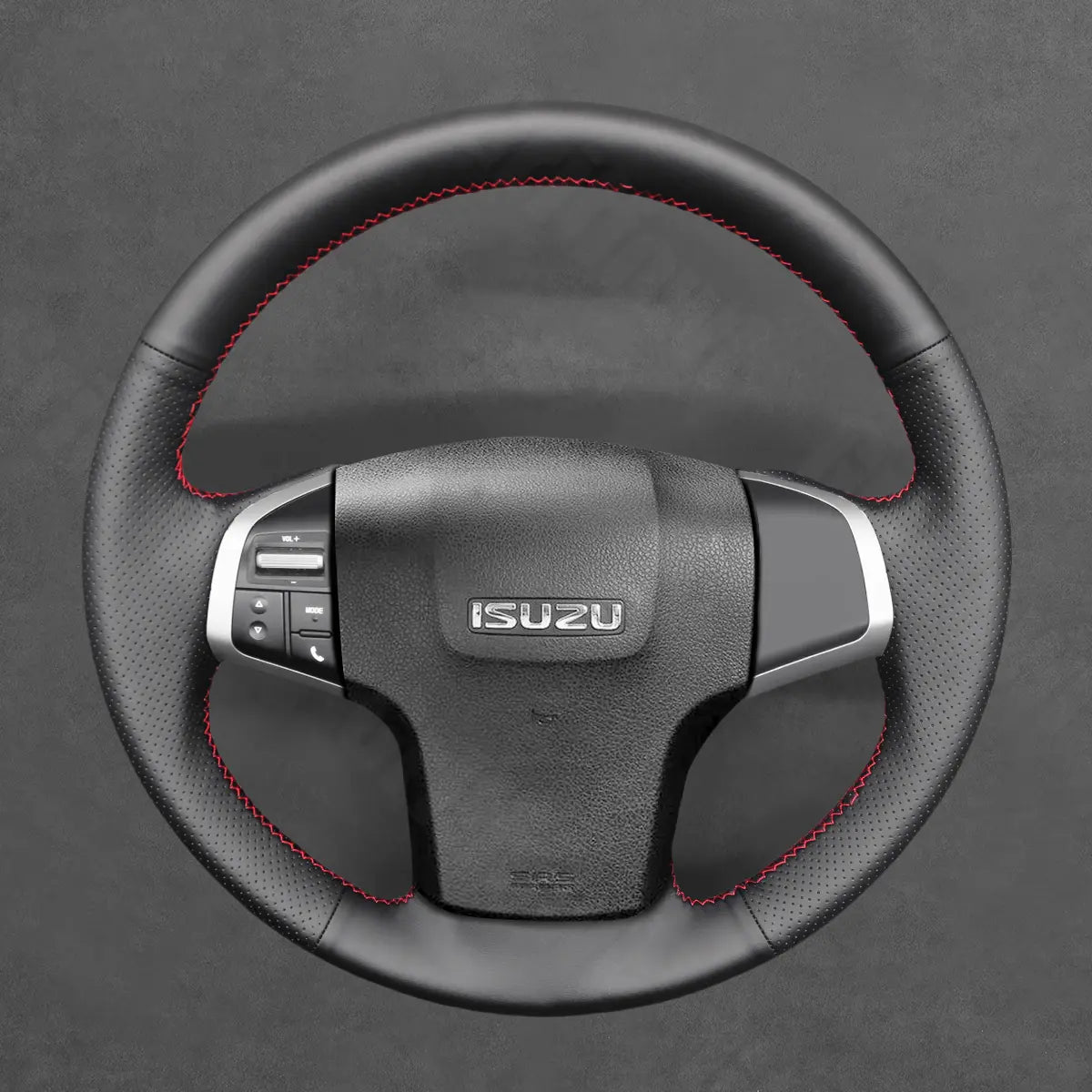 Griffowl Steering Wheel Cover for Personalized SUV Chevrolet Trailblazer 2016-2020. Hand-sewn kit for drivers seeking precision and comfort.
