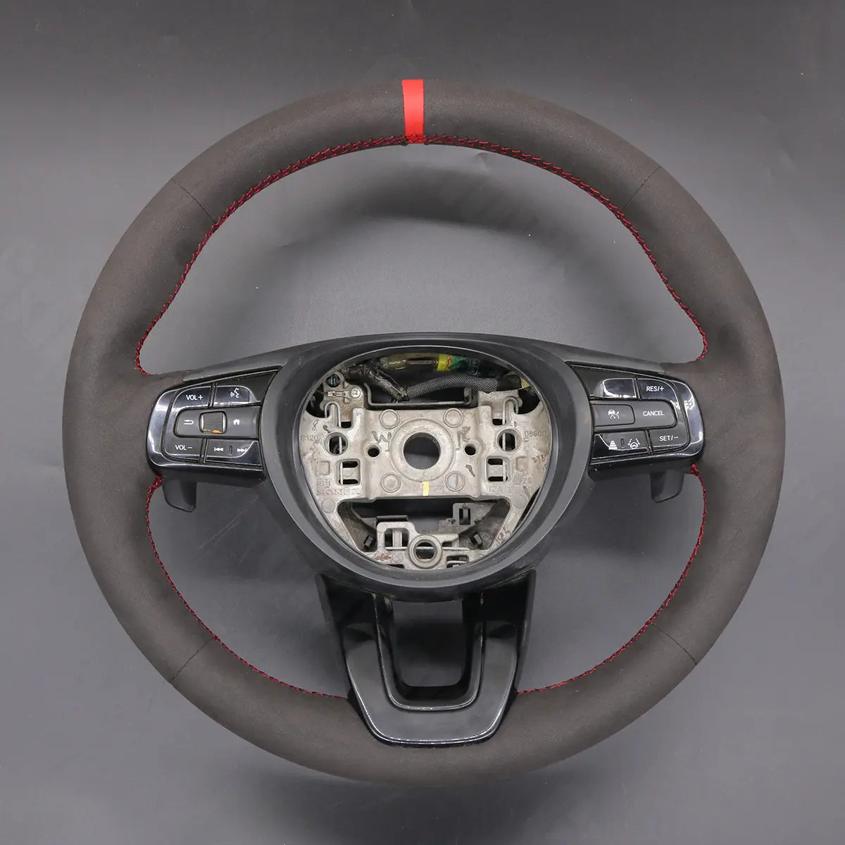 Griffowl Steering Wheel Cover for Personalized SUV Honda HRV 2021 2022. Perfect grip with our steering wheel wrap and custom interior touch.