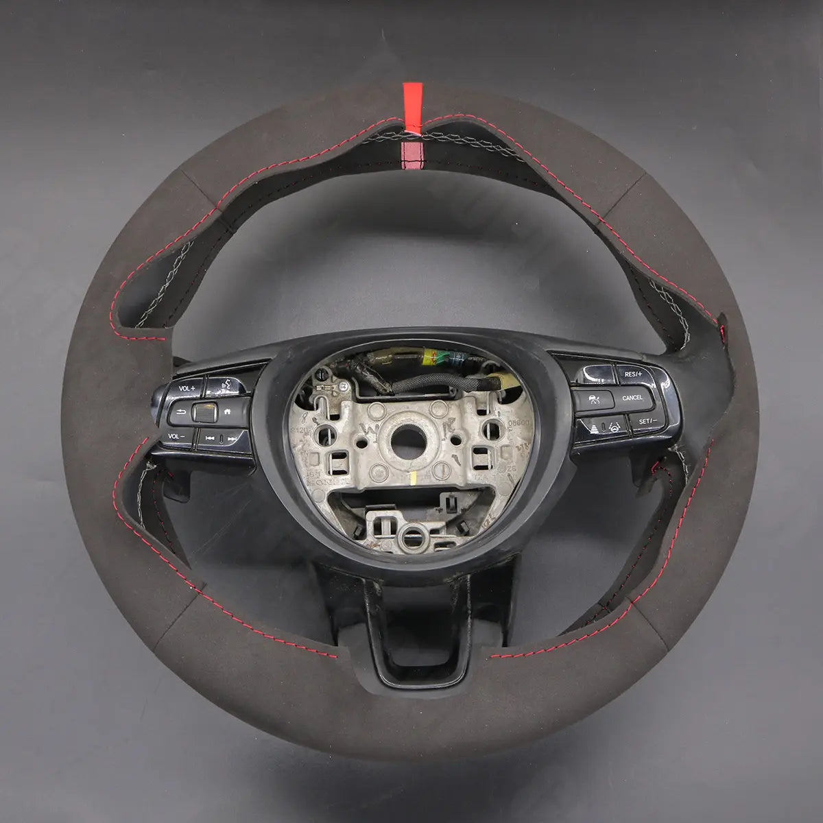 Griffowl Steering Wheel Cover for Personalized SUV Honda HRV 2021 2022. Perfect grip with our steering wheel wrap and custom interior touch.