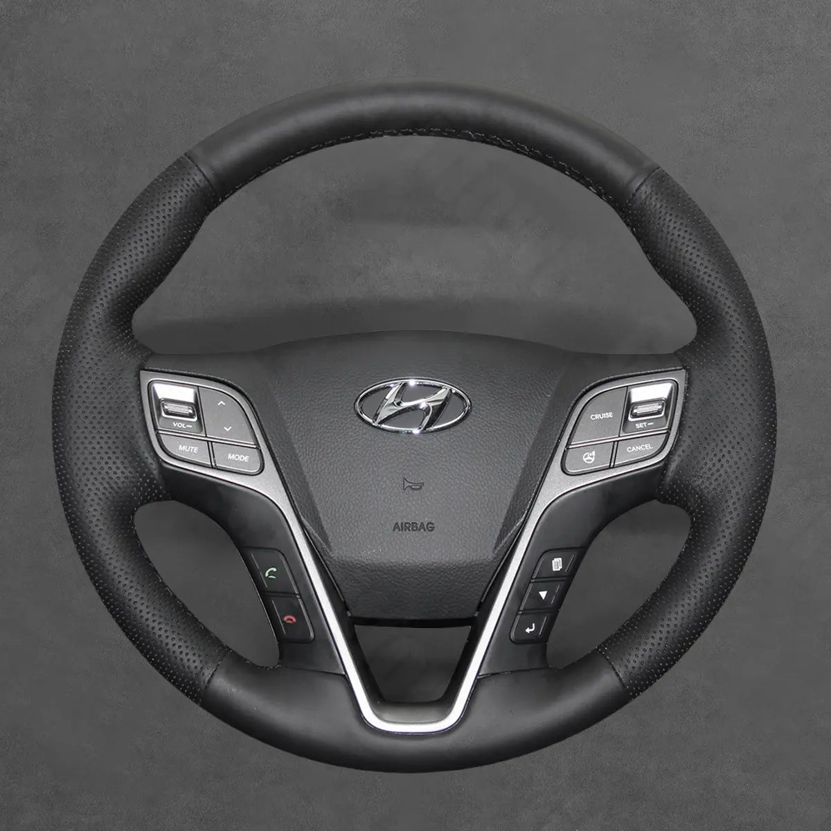 Griffowl Steering Wheel Cover for Personalized SUV Hyundai Santa Fe Sport 2013-2018. Hand-sewn kit for drivers seeking precision and comfort.
