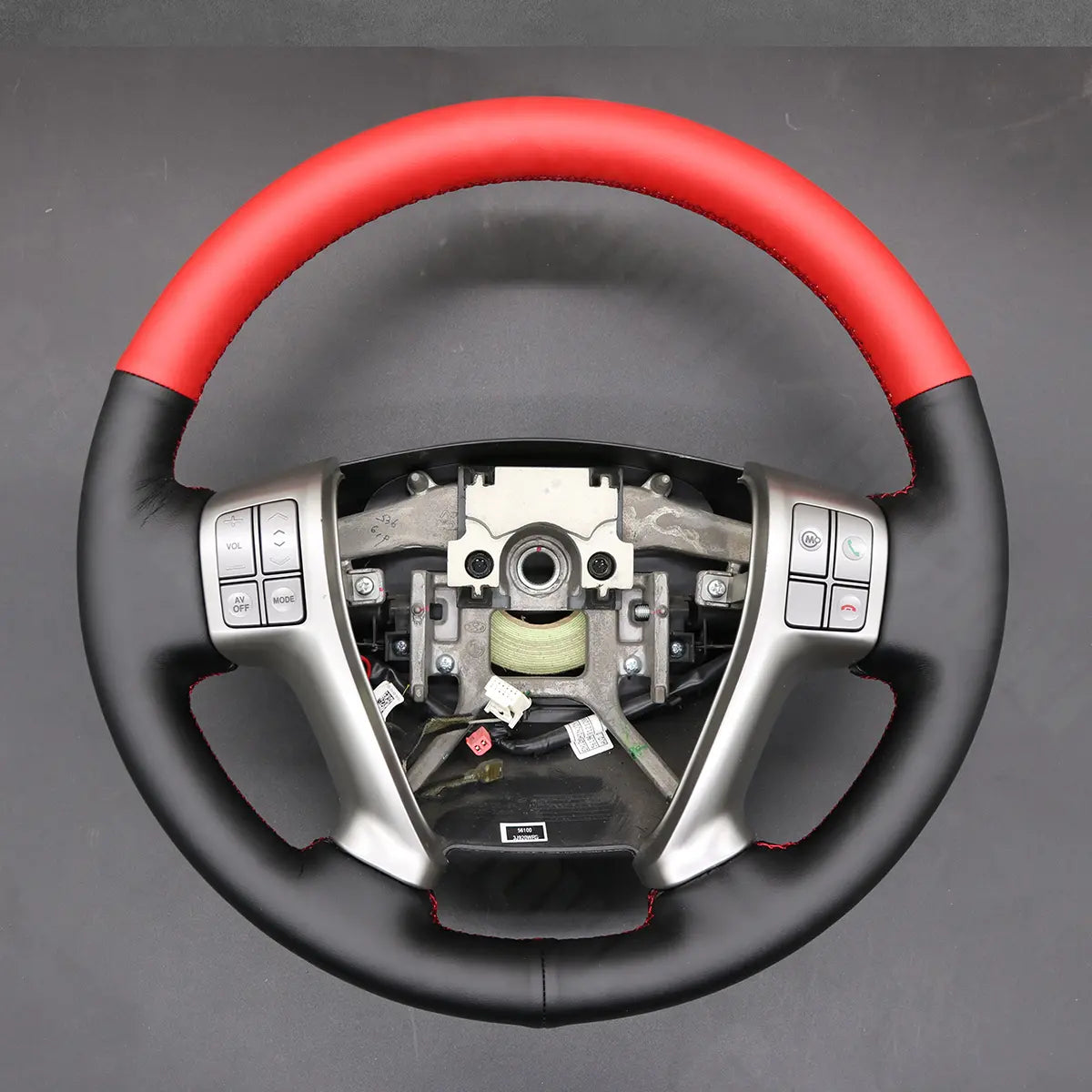 Griffowl Steering Wheel Cover for Personalized SUV Hyundai ix55 2009-2013. Perfect grip with our steering wheel wrap and custom interior touch.
