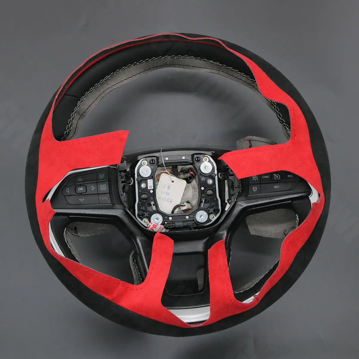 Griffowl Steering Wheel Cover for Personalized SUV Jeep Grand Cherokee V Grand Cherokee L 2021-2025. Hand-sewn DIY kit blends grip, function, and style inside.