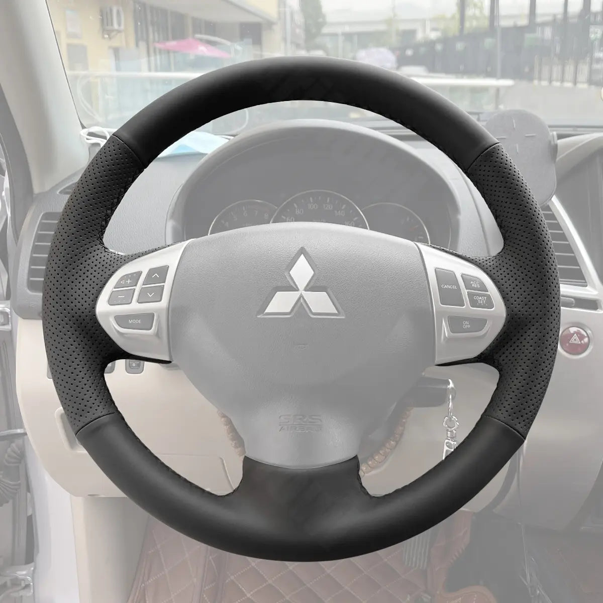 Griffowl Steering Wheel Cover for Personalized SUV Mitsubishi Outlander Outlander Sport ASX Challenger 2007-2015. Turn every drive into a luxury experience.
