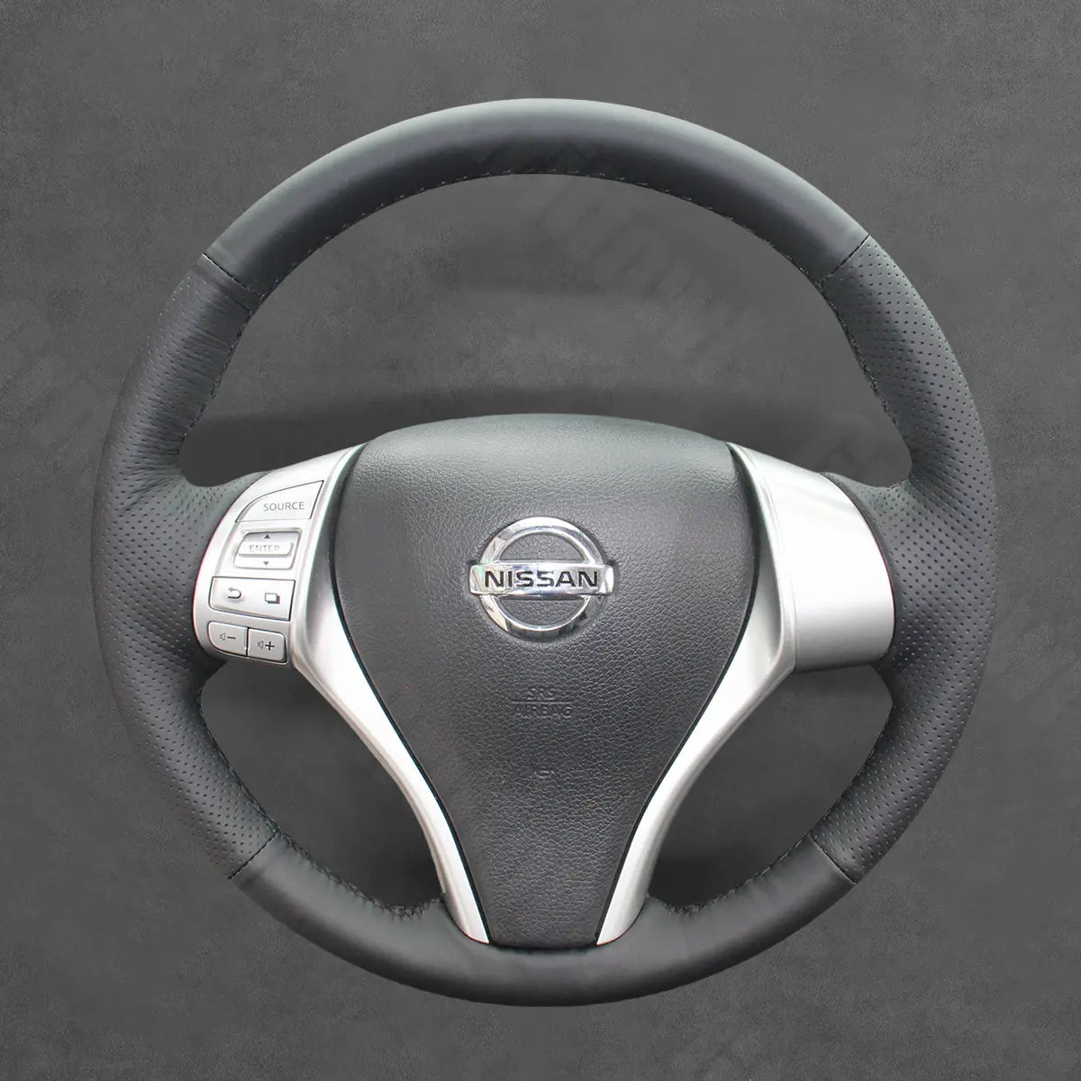 Griffowl Steering Wheel Cover for Personalized SUV Nissan Qashqai Rogue X Trail T32 2014-2017. Elevate your interior with Griffowl's wrap and stitch kit.
