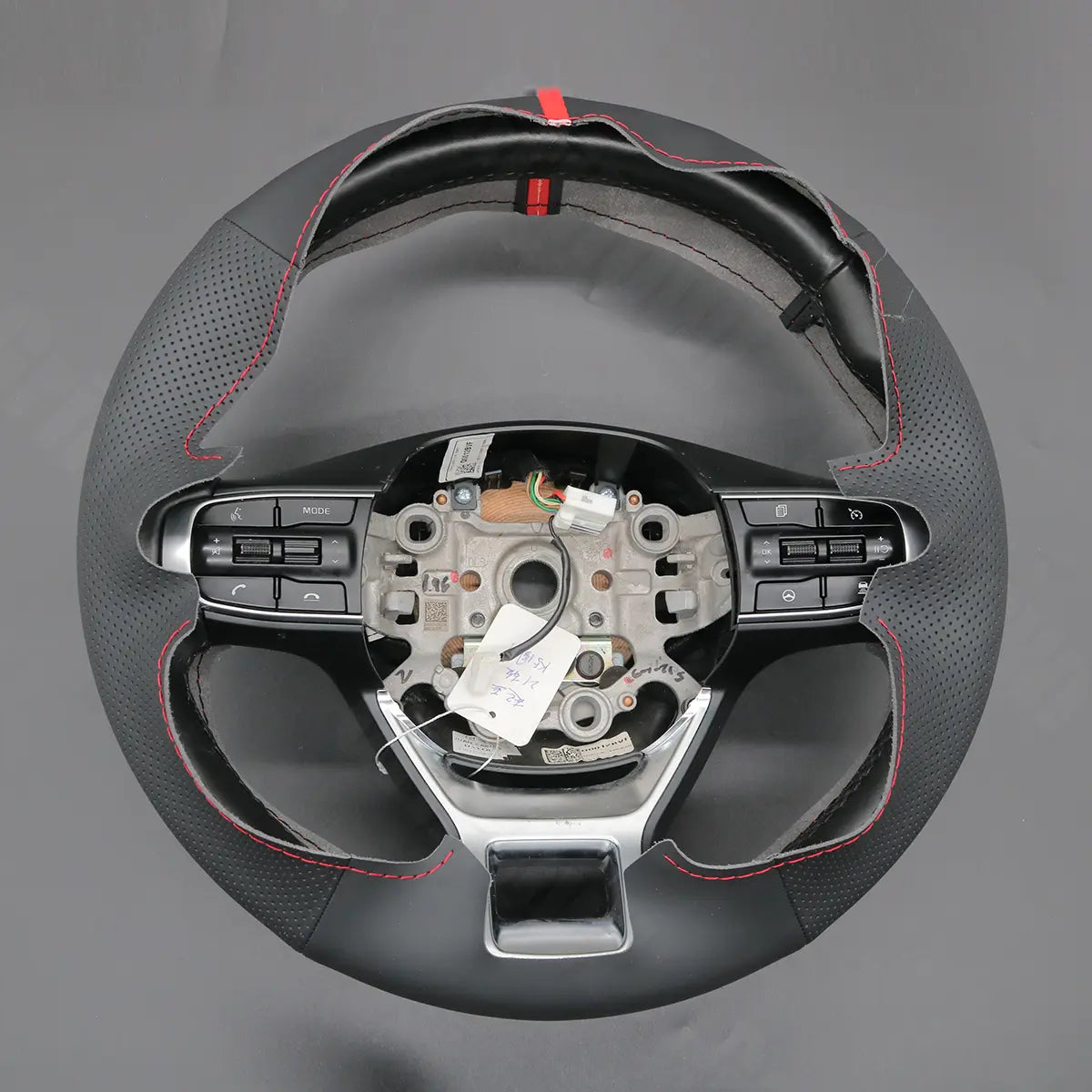 Griffowl Steering Wheel Cover for Personalized SUV kia Sportage K5 2021-2025. Griffowl's interior mod with hand-sewn DIY steering wheel kit.
