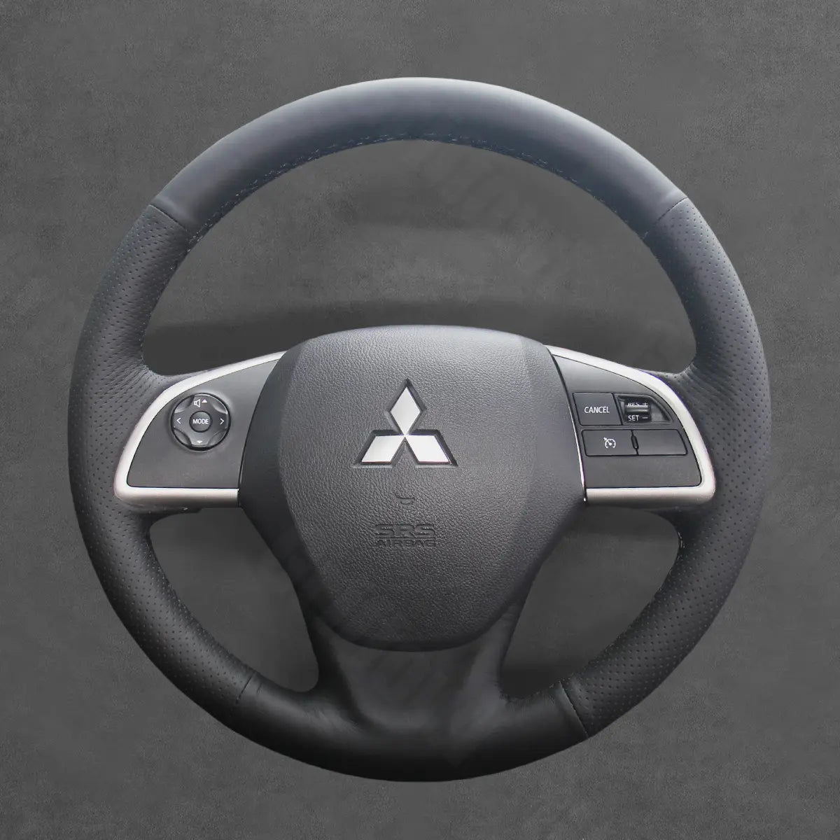 Griffowl Steering Wheel Cover for Upgrade Mitsubishi Outlander Outlander Sport Eclipse Cross Mirage Mirage G4 ASX L200 Space Star Triton 2012-2024. Compact, hand-sewn DIY wrap for quick interior mods and grip upgrade.
